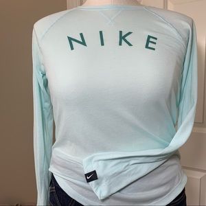 Nike dri-fit mint green long sleeve t-shirt